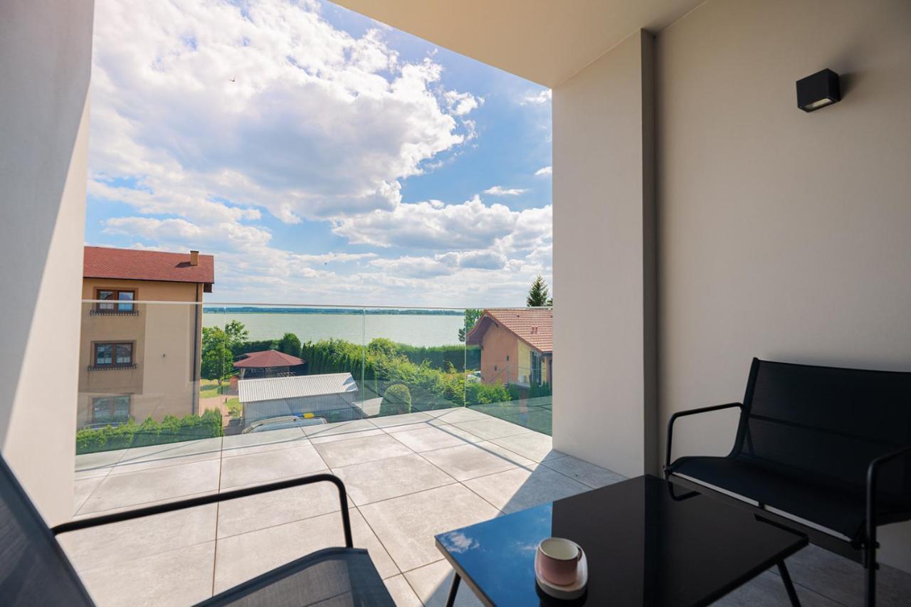 Apartamenty Prestige Mielno-อูเนียชแช ภายนอก รูปภาพ