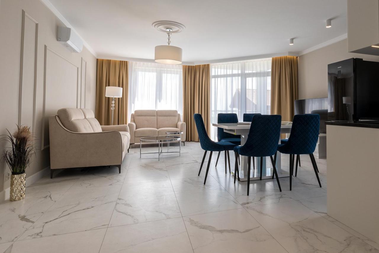 Apartamenty Prestige Mielno-อูเนียชแช ภายนอก รูปภาพ