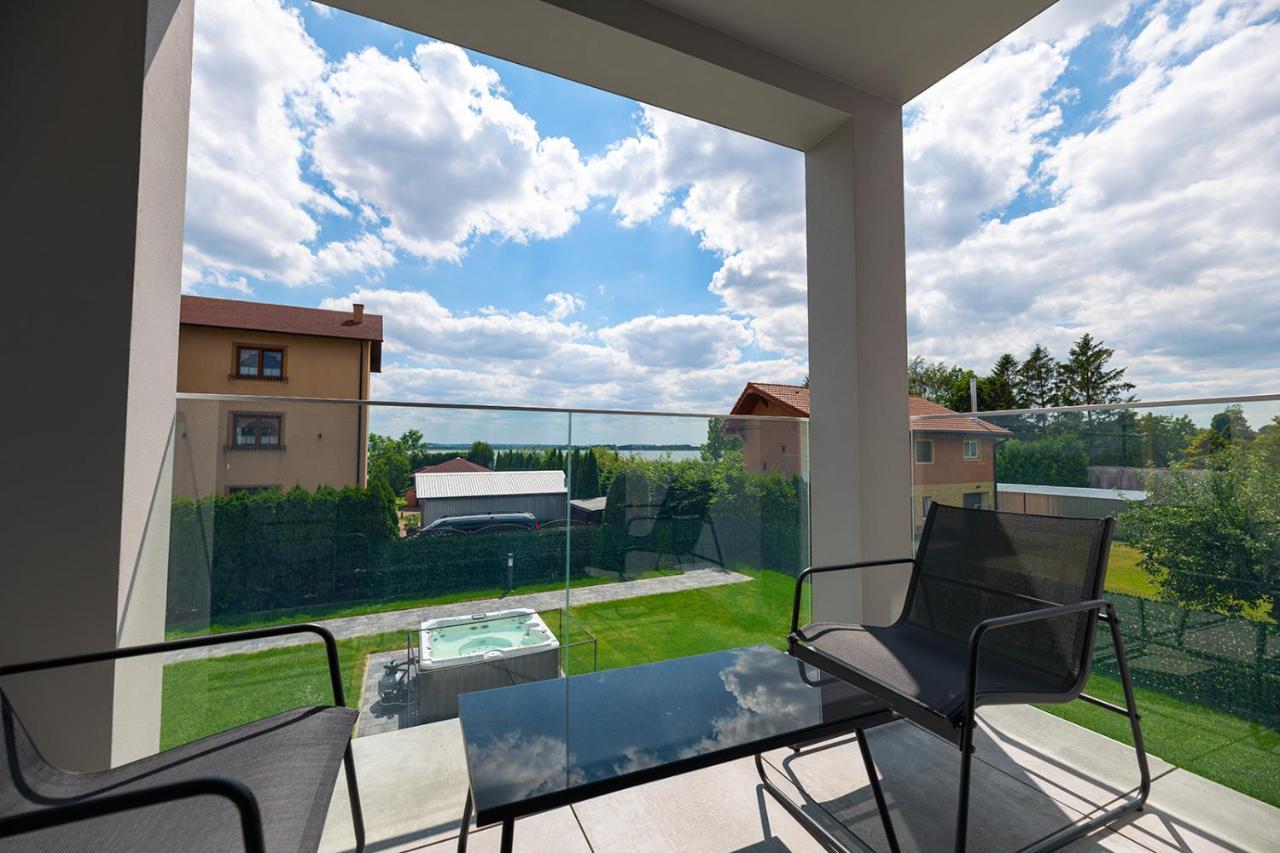 Apartamenty Prestige Mielno-อูเนียชแช ภายนอก รูปภาพ